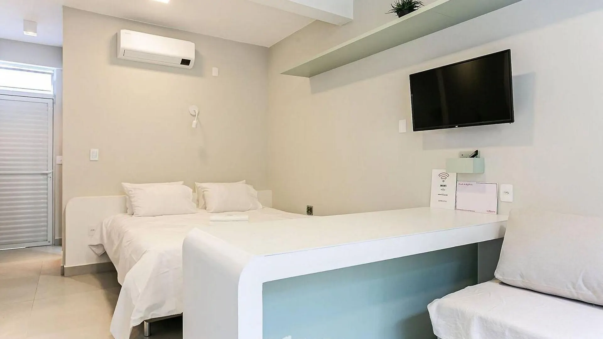Studio Proximo A Lagoa Da Conceicao Bdr Florianopolis Apartment