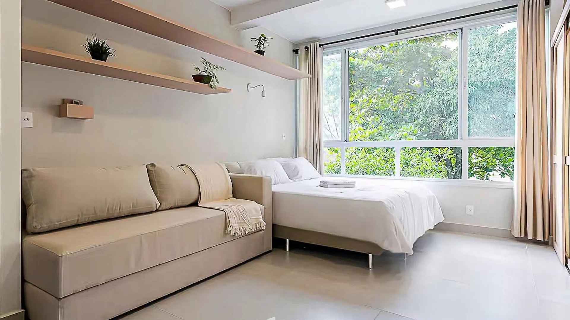 Apartment Studio Proximo A Lagoa Da Conceicao Bdr Florianopolis Brazil